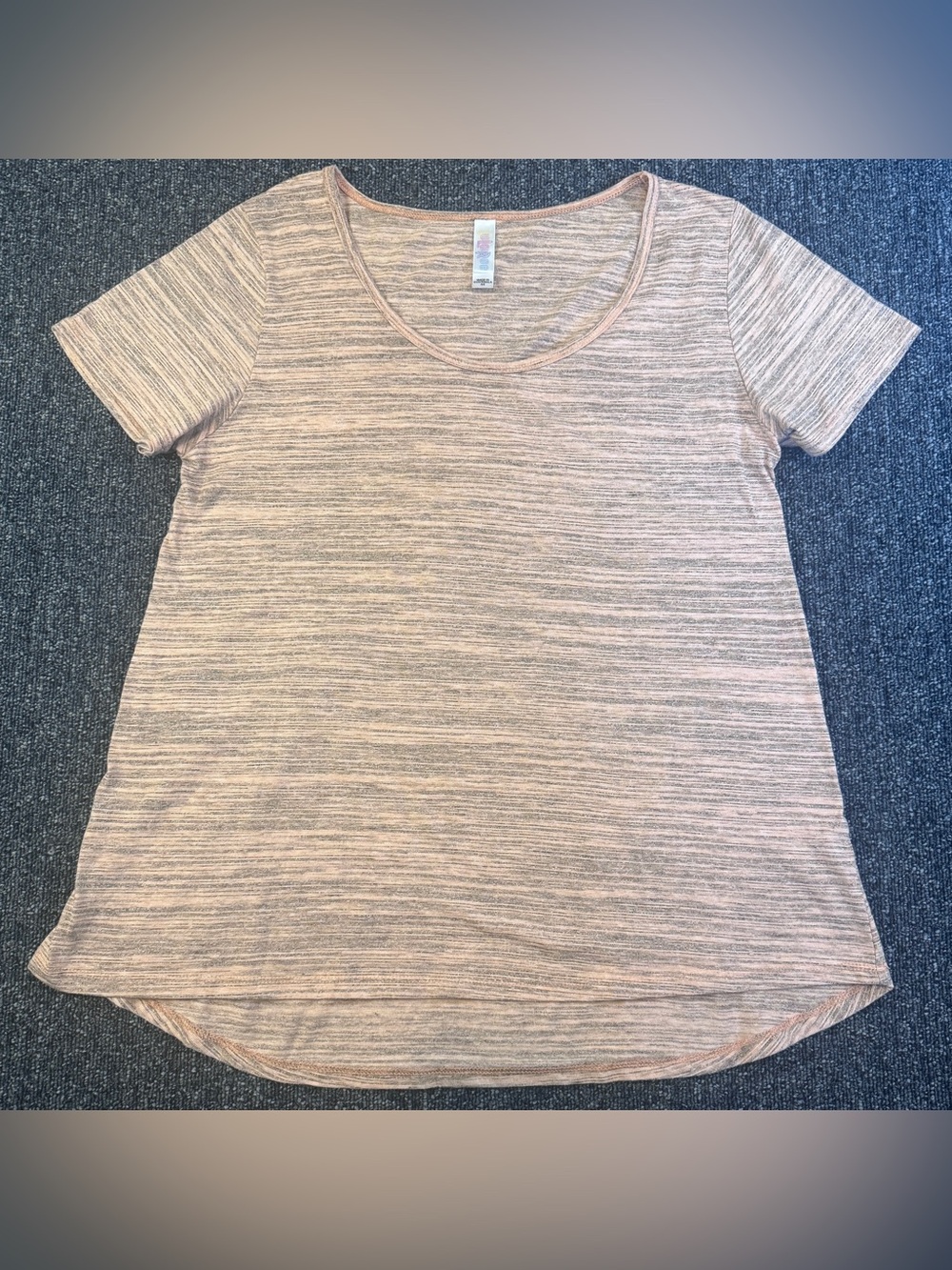 LuLaRoe Perfect Tee Heathered Pink Gray Space Dye Scoop Neck T-Shirt Sz Medium